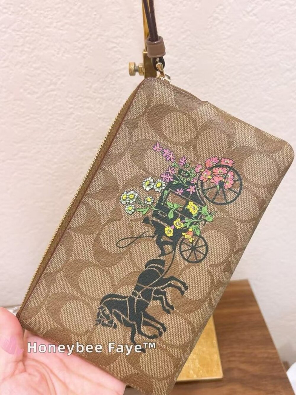 NWT Coach Corner Zip Signature Coated Canvas With Recycled CR399